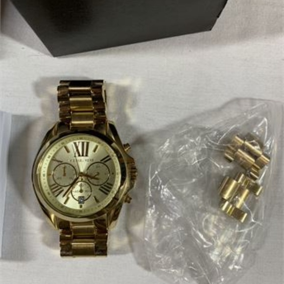 Michael Kors Gold Wrist Watch + Box - Picture 6 of 7